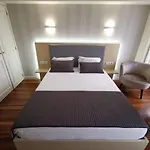 Residencial Dora ホテル