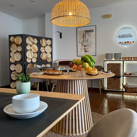 Отель Residencial Dora 2*