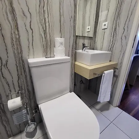 Residencial Dora 2* Braga