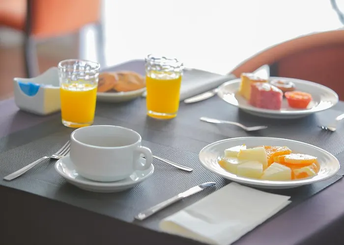 فندق Residencial Dora