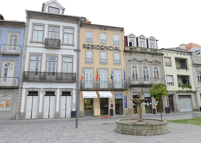 Residencial Dora Hotel 2*