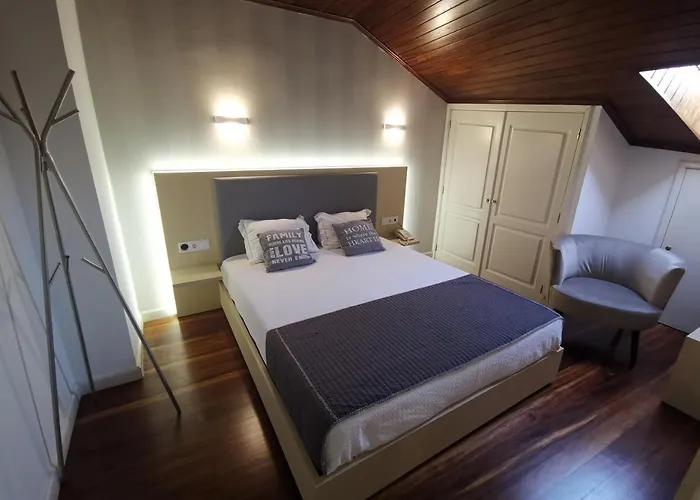 Residencial Dora 2* Брага